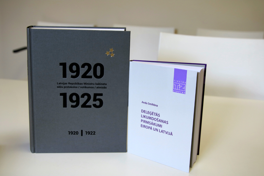 Jaunas grāmatas! Par 1920.-1922. gada Latviju un deleģētās likumdošanas pirmsākumiem