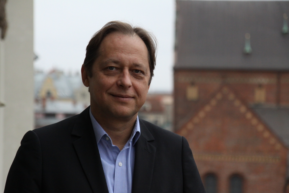 VSIA "Latvijas Vēstnesis" valdes locekļa amatā ieceļ Daini Mjartānu 